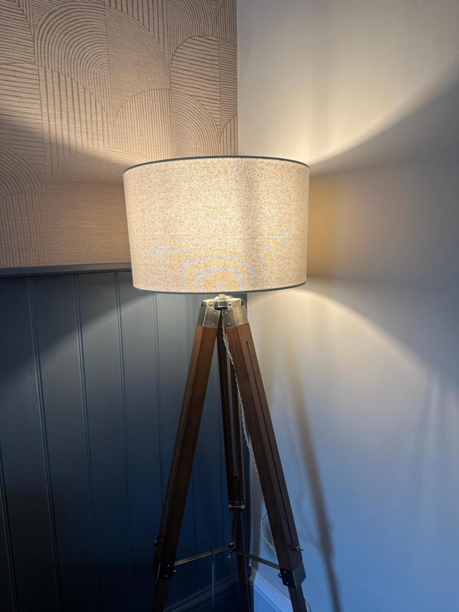 Boutique room lighting and decor